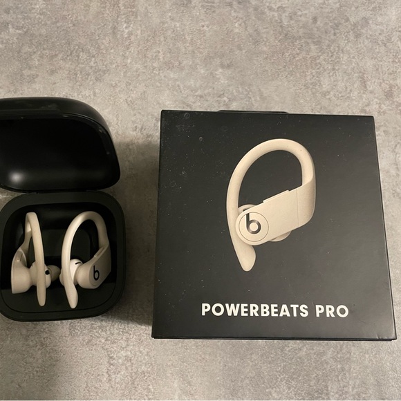 White PowerBeat Pros - Picture 1 of 5